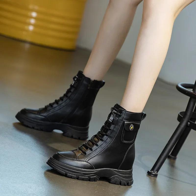 Damen Punk Stiefeletten Warme Plüsch Winterschuhe 7CM Versteckte Absätze Klobige Stiefel Plateau Leder Motorradschuhe Frau Botas Mujer 39 schwarz von Joom DACH