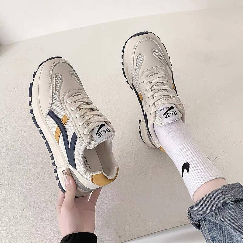 Damen Sneaker Sommer Freizeit Laufschuhe für Damen Flache Schnürschuhe Hochwertige Sneaker Mode Wild Flachsohlige Slipper 40 von Joom DACH