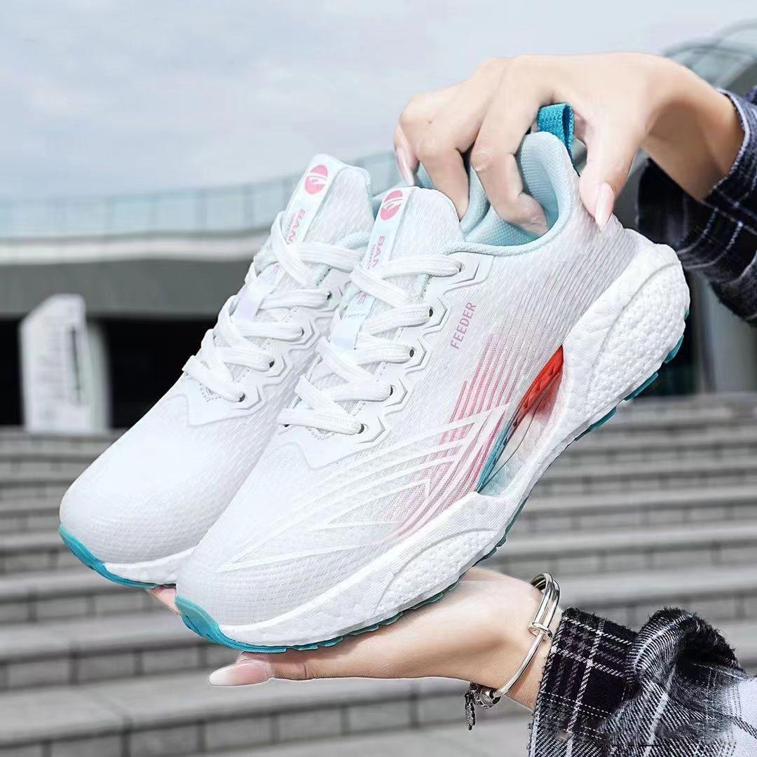 Damen-Sneakers, trendige Freizeitschuhe für Damen mit dicker Sohle, Schnürschuhe für Damen, Outdoor-Sportschuhe mit weicher Sohle, Reiseschuhe 40 von Joom DACH