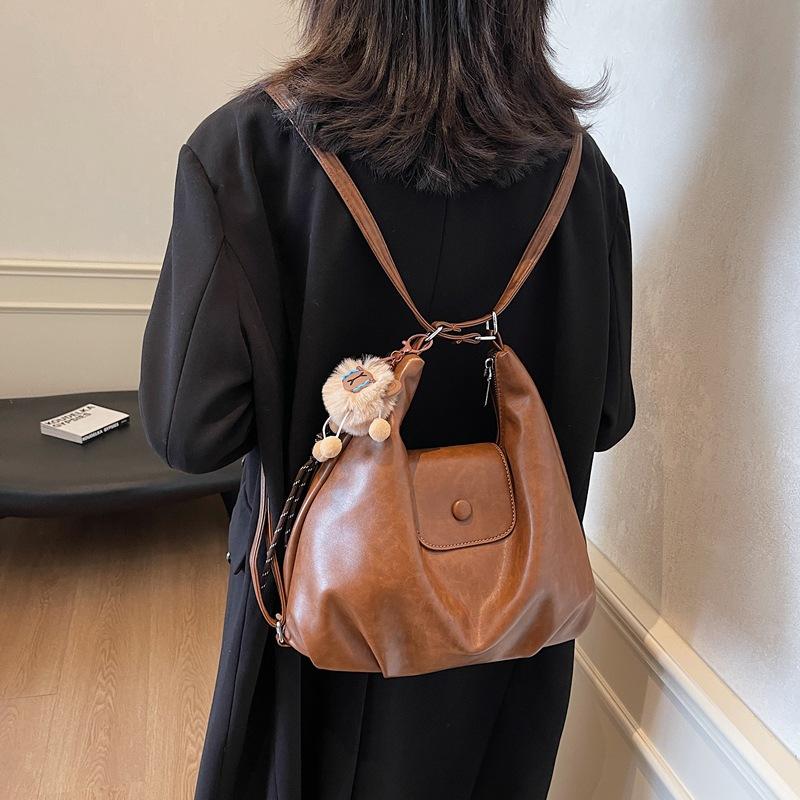 Damen Tote Bag mit großem Fassungsvermögen, Pendler-Rucksack-Design, Einzelschultertasche, leichter Reiserucksack With pendant braun von Joom DACH