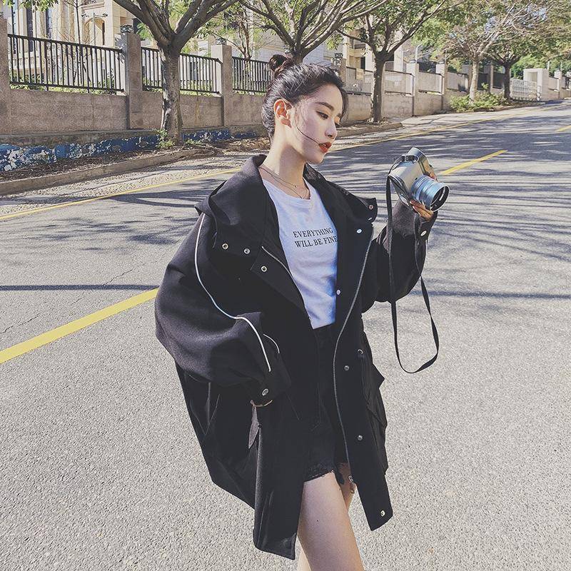 Damen Übergroße Schwarze Kapuzen-Windjacke Damen Mittellang Frühling und Herbst Neues Design Nischen-Streetstyle-Jacke XL schwarz von Joom DACH