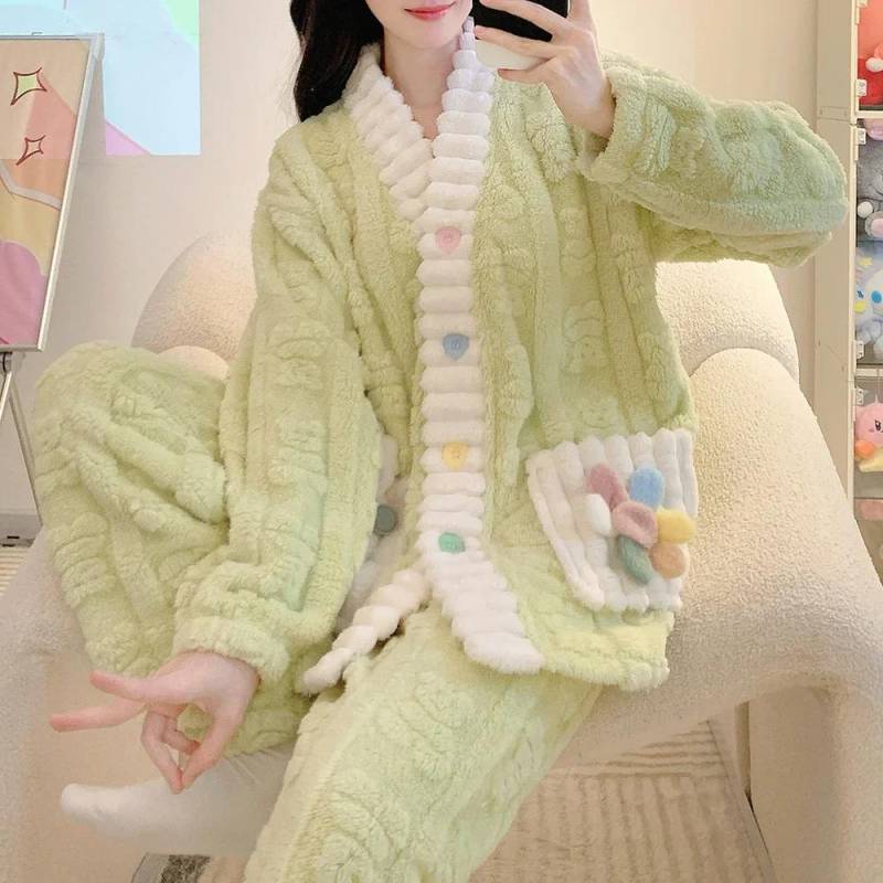 Damen Winter Pyjama Set Warme Winter Korallen Fleece Nachtwäsche Flanell Plus Size Pyjama Nachtwäsche Home Kleidung 5XL von Joom DACH