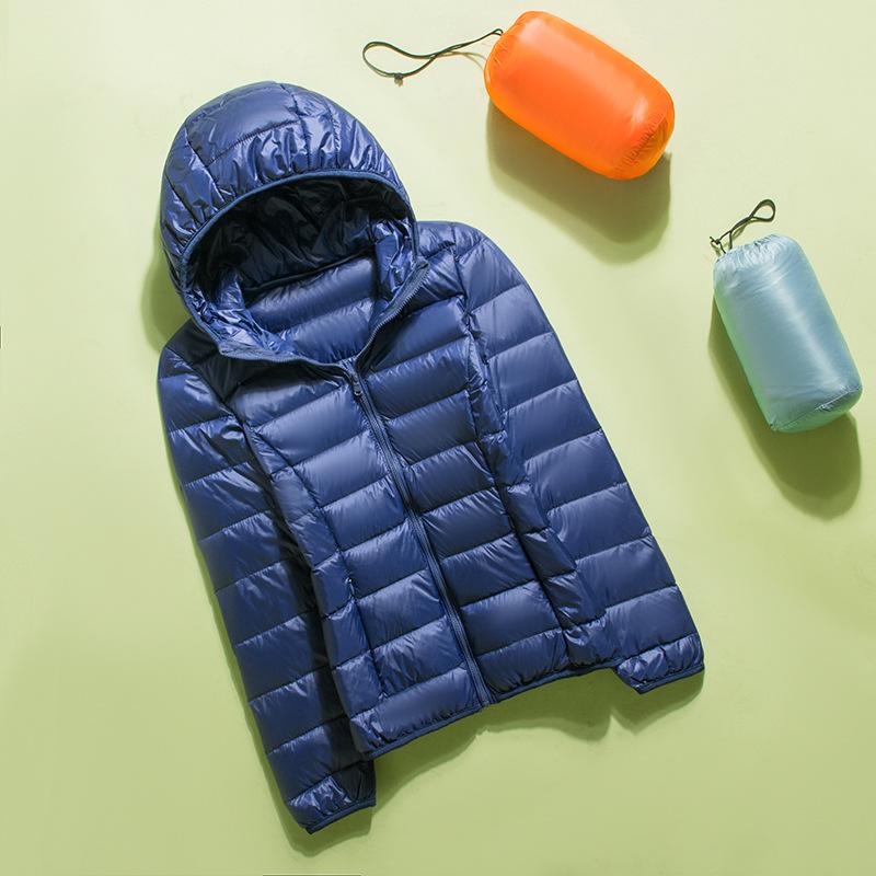 Damen Winter-Stehkragen, einfarbig, langärmelig, schlank, leicht, lässig, Daunenjacke, S-7XL 3XL Damen Winter-Stehkragen, einfarbig, langärmelig, schlank, leicht, lässig, Daunenjacke, S-7XL 3XL von Joom DACH