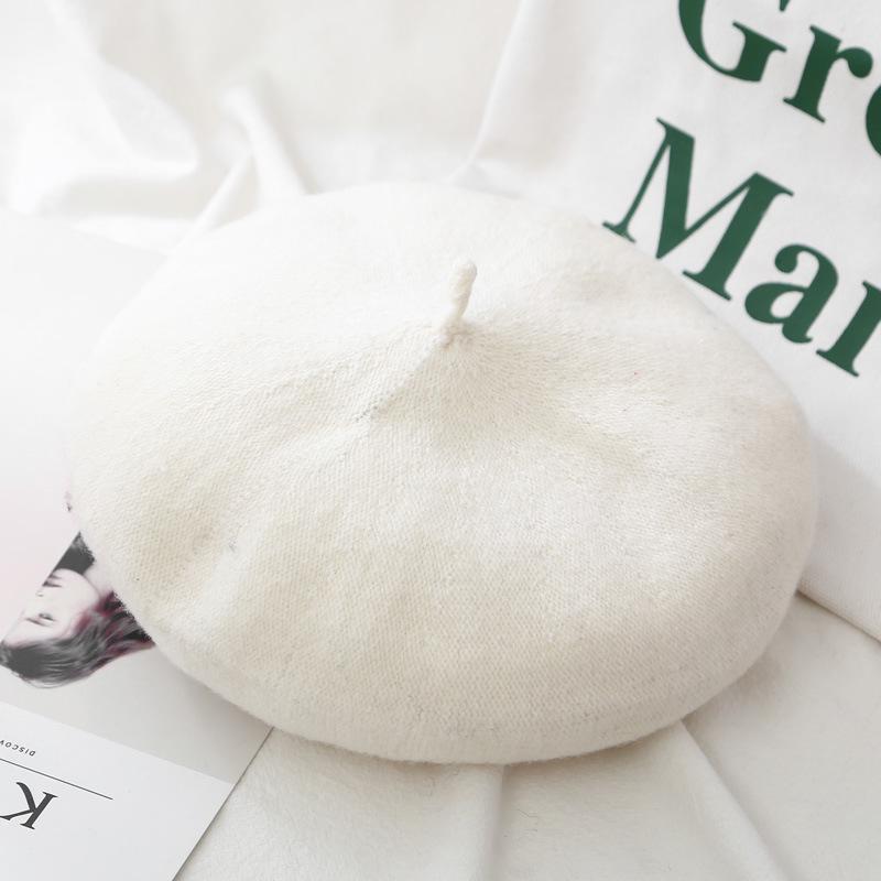 Damen-Wollmütze im französischen Künstlerstil, warme Wintermütze, Retro-Uni-Baskenmütze, einfarbig, elegante Dame, alle passenden Herbstmützen weiß von Joom DACH