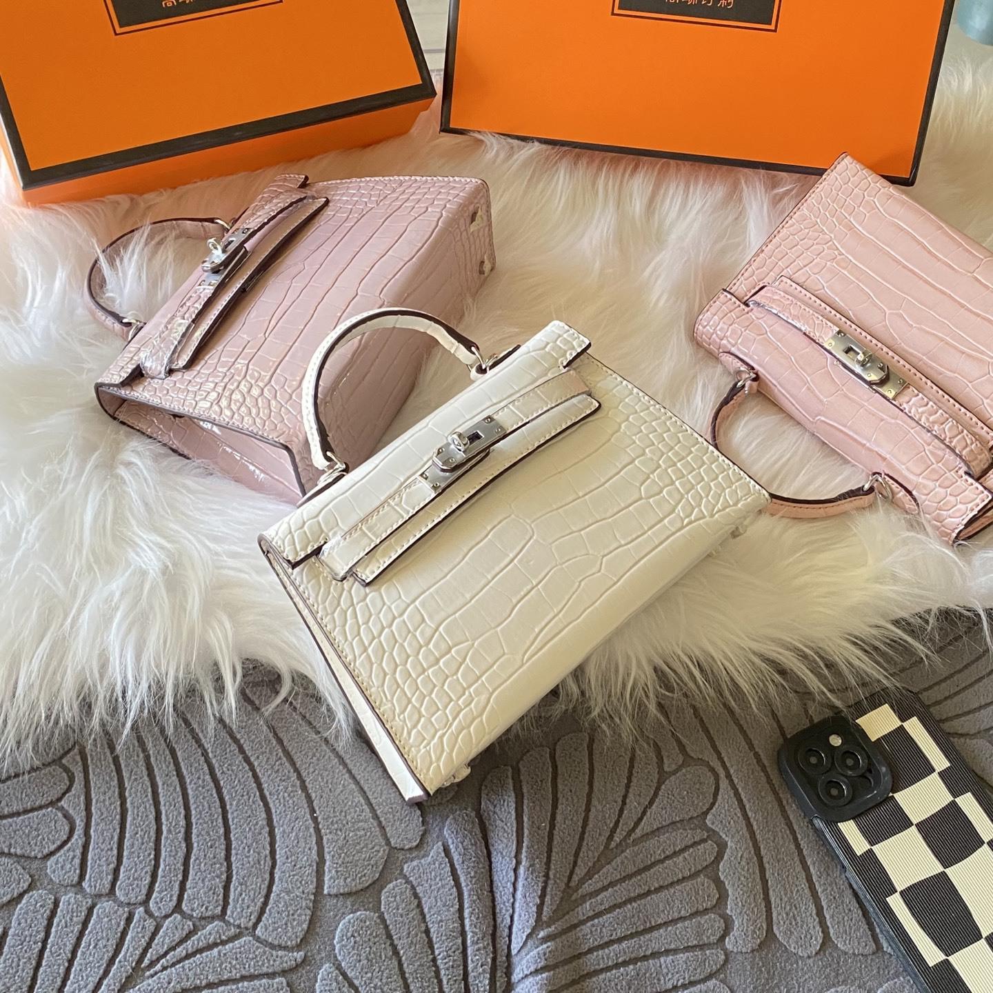 Damen neue exquisite Umhängetasche, kleine Tasche, Krokodilmuster-Tasche, hochwertige Mini-Vielseitigkeitshandtasche. 22cm von Joom DACH