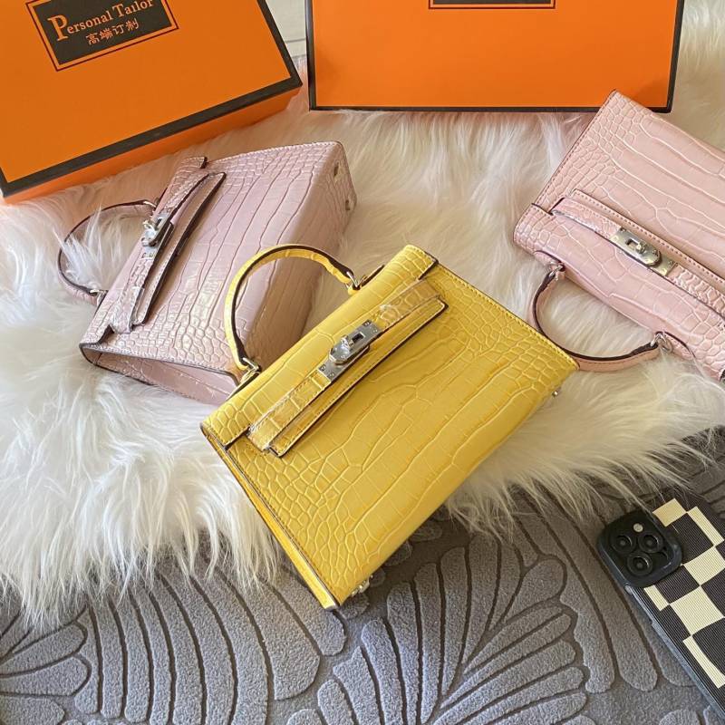 Damen neue exquisite Umhängetasche, kleine Tasche, Krokodilmuster-Tasche, hochwertige Mini-Vielseitigkeitshandtasche. 22cm von Joom DACH