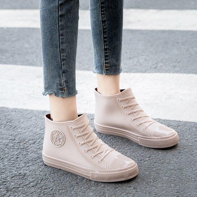 Damen rutschfeste Gummistiefel Arbeitsschuhe wasserdichte und regenfeste Gummistiefel rutschfeste Trendmode koreanische Regenstiefel 39 von Joom DACH