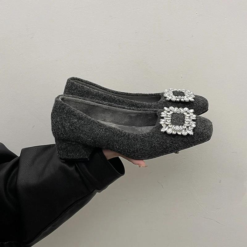 Designer Crystal Damen Mary Jane Schuhe Mode Flache Slipper Frühling Herbst Partykleid Schuhe mit niedrigem Absatz 35 graue von Joom DACH