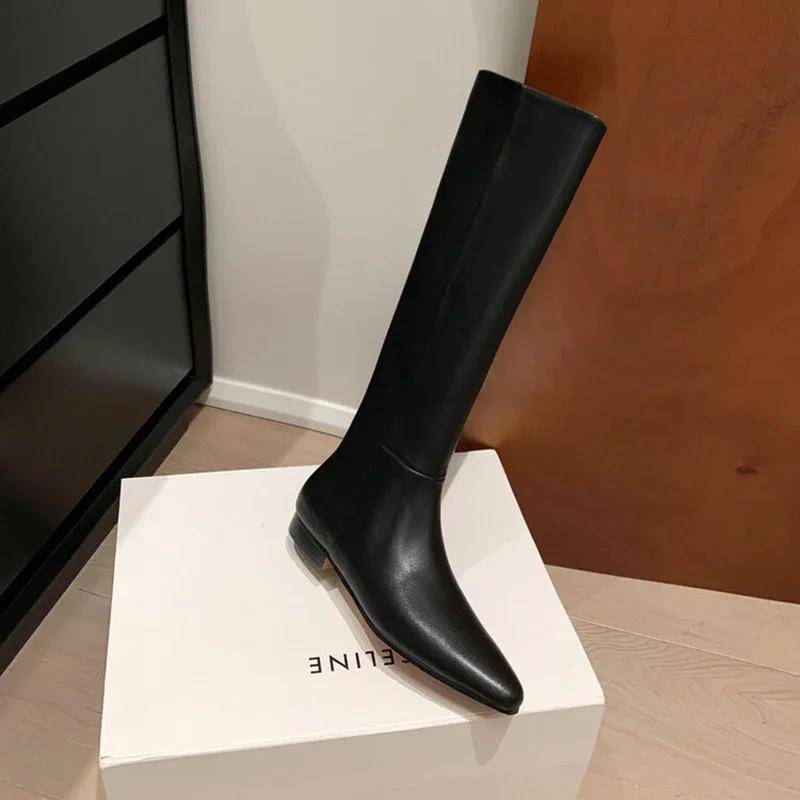 Designer Vintage Damen Kniehohe Stiefel Mode Slipper Lange Stiefeletten Herbst Winter Niedrige Absätze Damen Warme Kurze Plüschschuhe 40 schwarz von Joom DACH