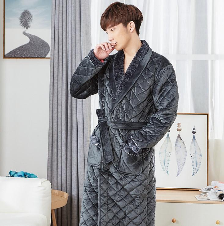 Dicker, 3-lagiger, warmer Winterbademantel für Herren, weicher, gesteppter Flanell-Kimono-Bademantel für Herren, Morgenmantel aus Korallenvlies 3XL von Joom DACH