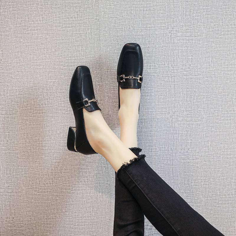 Dicker Absatz Einzelschuhe Damen Sommer Neue Flache Öffnung Quadratische Zehen Mittelhoher Absatz Britische Kleine Lederschuhe Sanfte Fee High Heels Damen 40 schwarz von Joom DACH