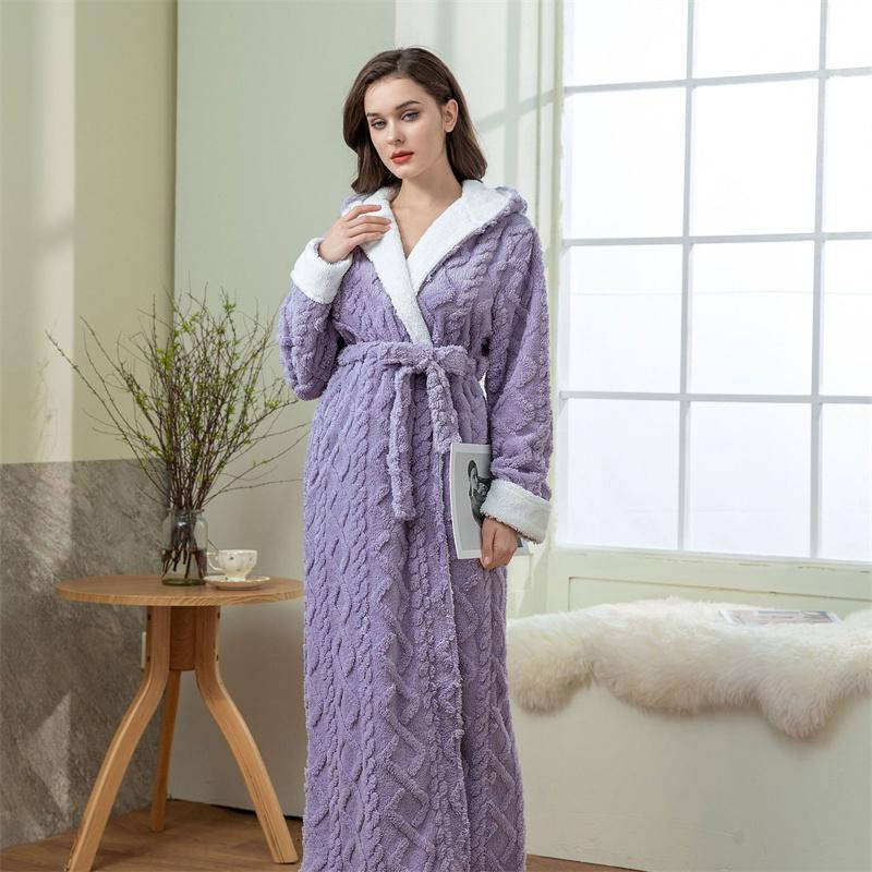 Dicker Damen warmer Bademantel Einfarbig mit Kapuze Warmer Damen Morgenmantel Langärmliger Flanell Bademantel für Damen M violett von Joom DACH