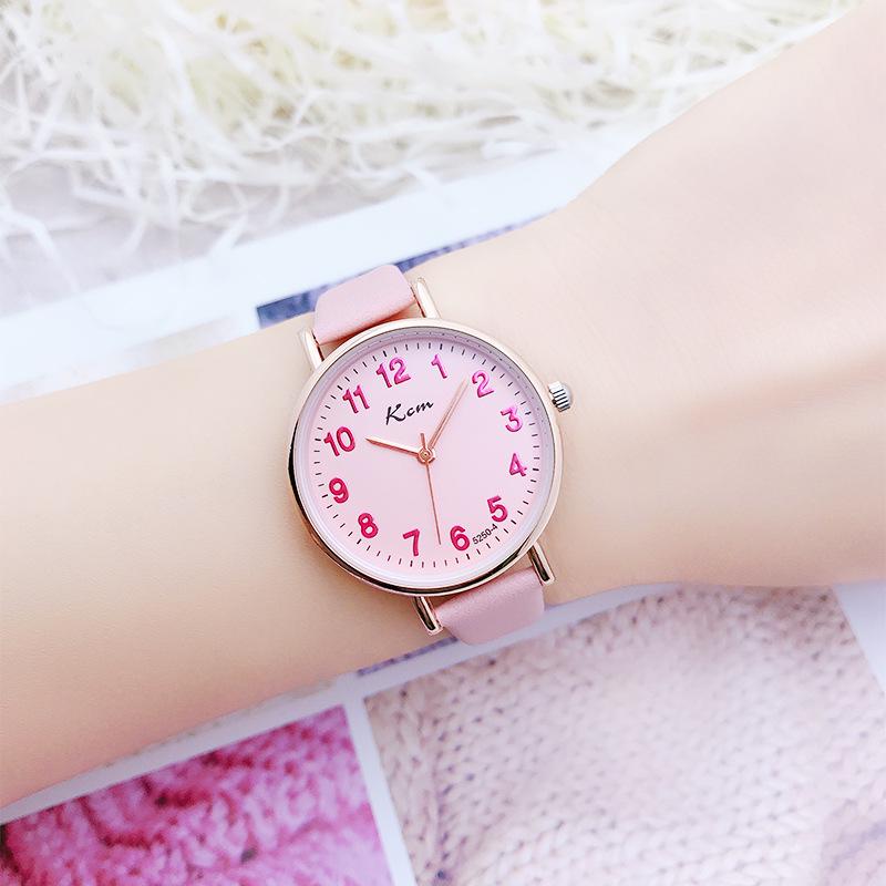 Digitale Prüfungsuhr für Schülerinnen – schlichter Stil für Mädchen von der Grundschule bis zur Hochschule mit Gürtel mit Waage rosa von Joom DACH