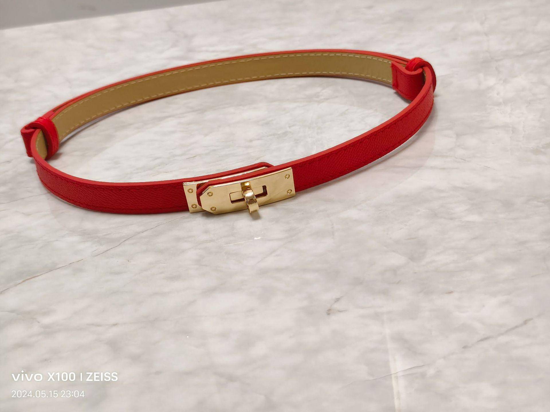 Doppelseitig verstellbarer dünner Gürtel mit elastischer Schnalle – vielseitiges Sommerkleid-Accessoire für Damen von Joom DACH