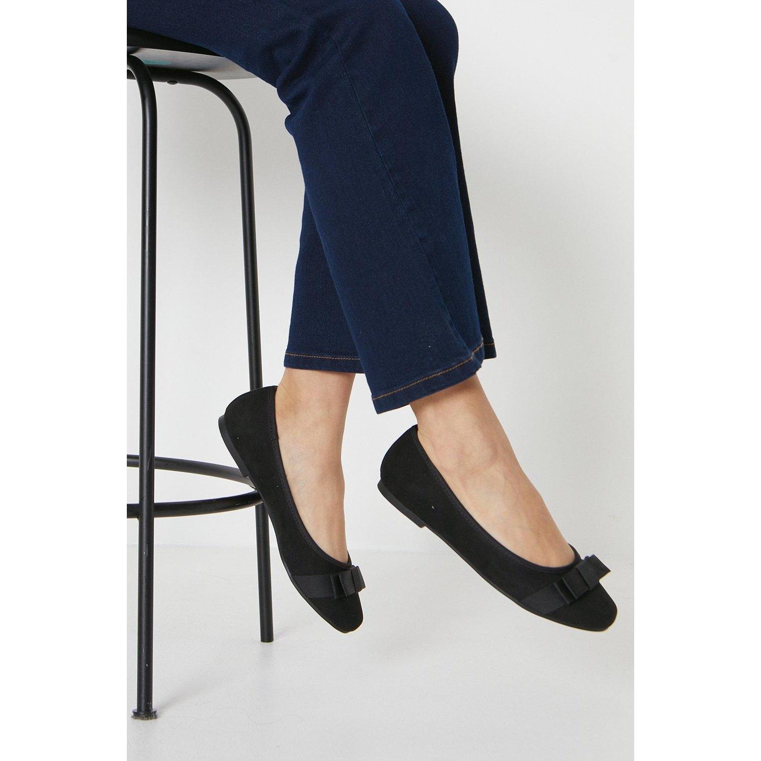 Dorothy Perkins Damen/Damen Paris Bow Detail Wide Ballerinas 4 UK schwarz von Joom DACH