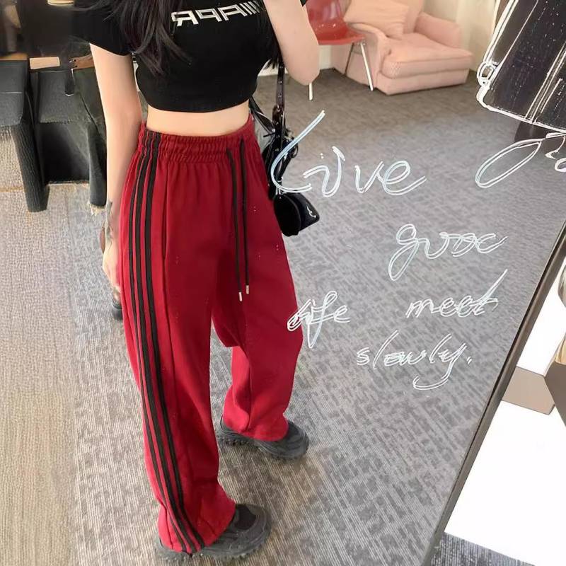 Dreifache amerikanische Sporthose für Damen im Frühling und Herbst Neue gestreifte Bindefüße Lässige kleine weite Beinweite Lockere Jogginghose 4XL von Joom DACH