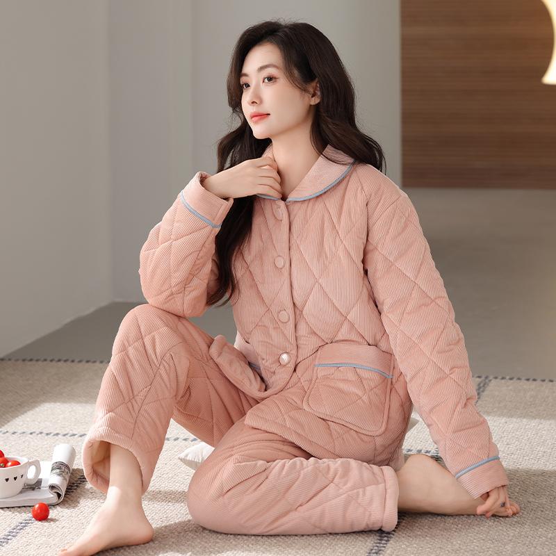 Dreilagiger gesteppter Pyjama-Set für Damen, Gestrickter Baumwoll-Stepppyjama für Damen, Warmer Pyjama für Damen 2XL von Joom DACH