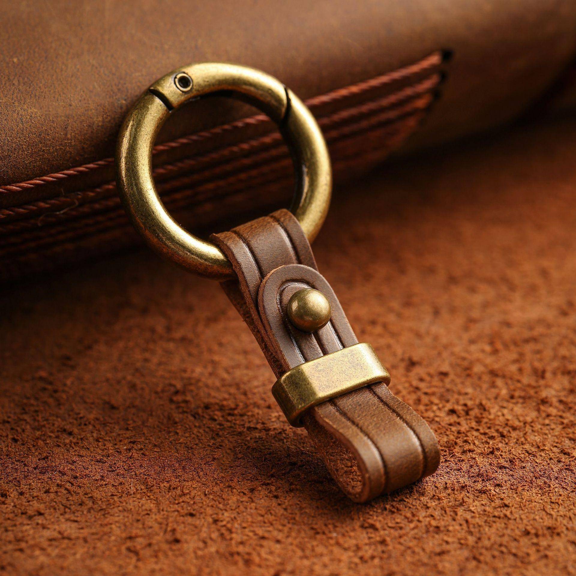 Echtes Leder Autoschlüsselhalter Metall Schlüsselanhänger EDC Smart Wallet Gürtel Hängende Schlüssel Ring Kleine Geschenke Mann Schlüssel Organizer braun von Joom DACH