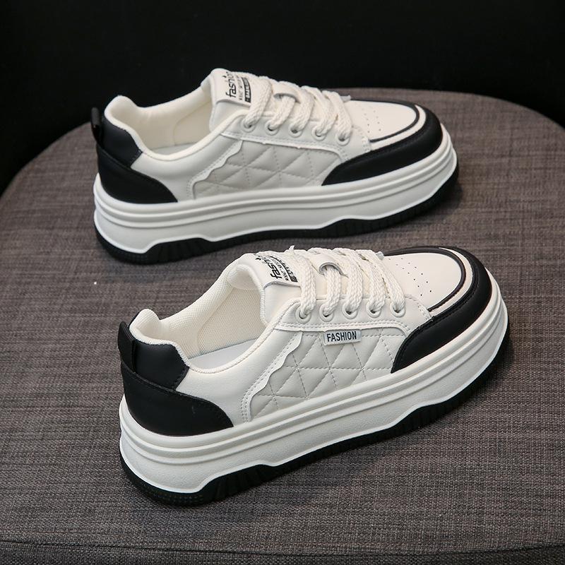 Echtes Leder Plateau Weiße Schuhe Damen Schuhe Frühling und Sommer Neu Vielseitig Höhenerhöhende Board Schuhe Casual Sneaker Damen 40 von Joom DACH