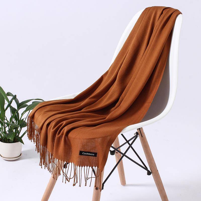 Einfarbig Frauen Schal Winter Hijabs Quasten Lange Dame Schals Kaschmir Schals one size von Joom DACH