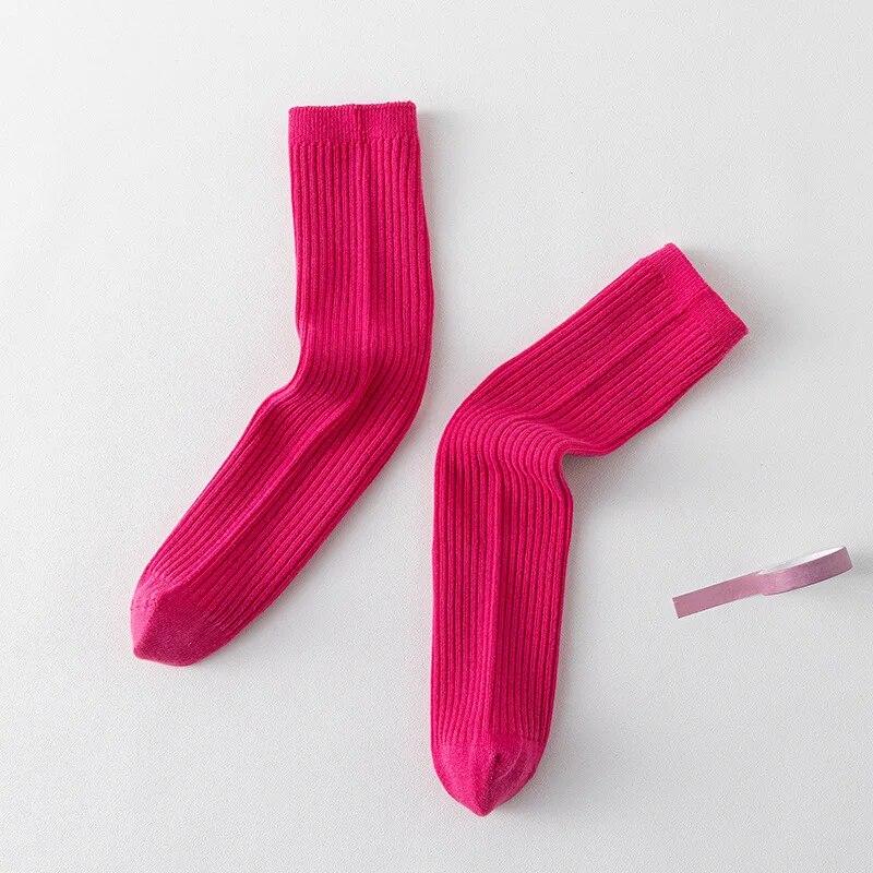 Einfarbige, leuchtende Farben, Herbst und Winter, hohe Elastizität, kniehohe lange Socken für Babys, Mädchen und Jungen, gerippte, gestreifte Strümpfe über der Wade rose rot von Joom DACH