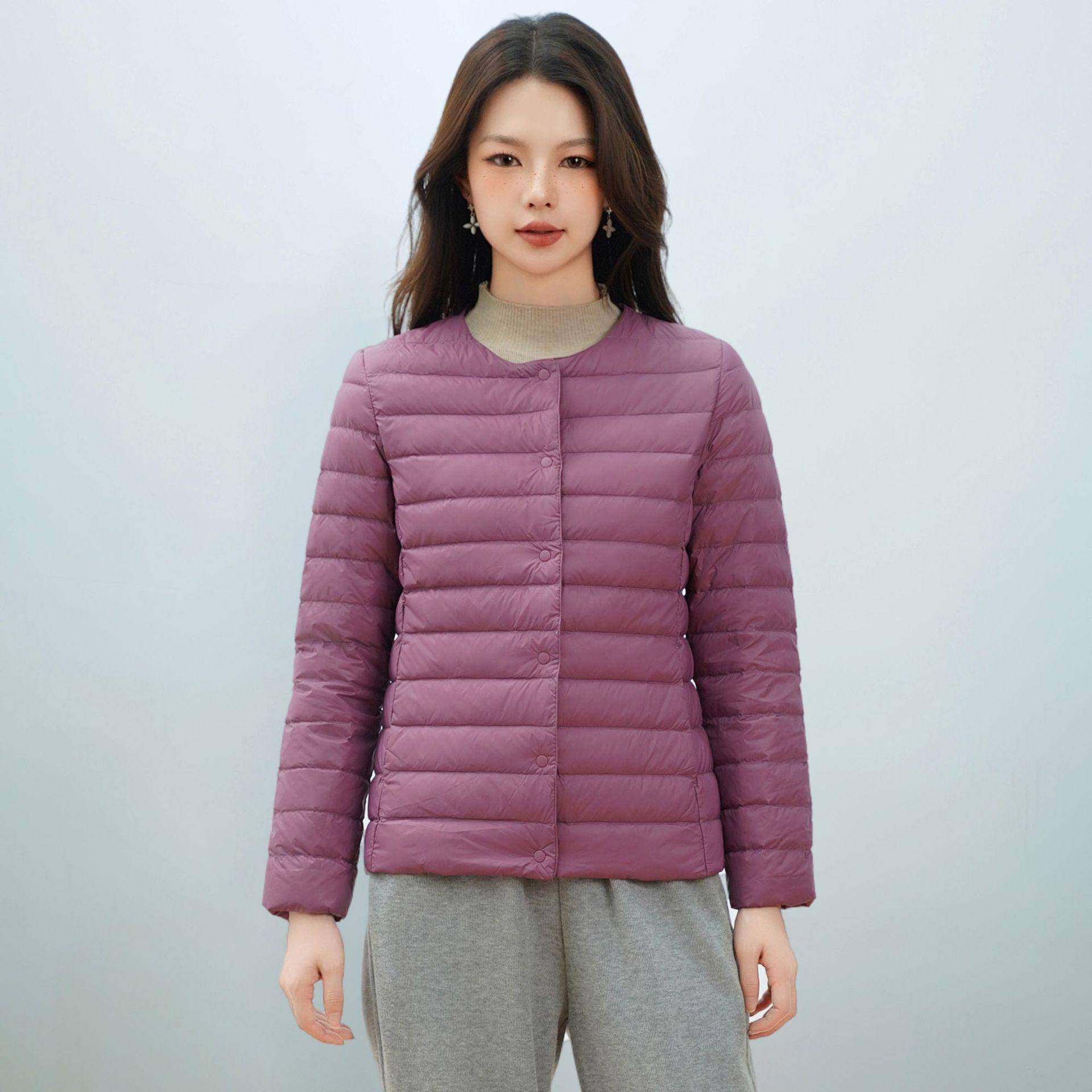Einfarbige Damen-Daunenjacke mit Rundhalsausschnitt und V-Ausschnitt, einfache Langarm-Daunenjacke XXXXL Einfarbige Damen-Daunenjacke mit Rundhalsausschnitt und V-Ausschnitt, einfache Langarm-Daunenjacke XXXXL von Joom DACH