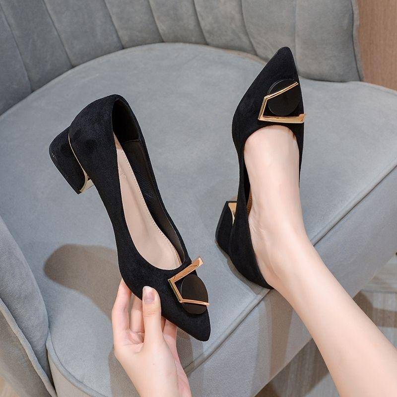 Einzelschuh Damen Spitz zulaufend Wildleder Mittelhoher Absatz Dicker Absatz Vielseitiger Damenstil Einzelschuh Weiche, weiche Sohle High Heel Schuhe Damen 40 schwarz Einzelschuh Damen Spitz zulaufend Wildleder Mittelhoher Absatz Dicker Absatz Vielseitiger Damenstil Einzelschuh Weiche, weiche Sohle High Heel Schuhe Damen 40 schwarz von Joom DACH