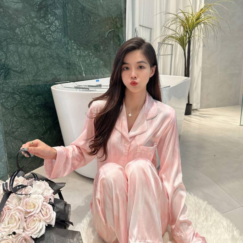 Eisseiden-Pyjama für Damen im Frühling und Herbst, neue langärmelige Strickjacke, dünnes, hochwertiges Seidensatin-Homewear-Set XL rosa von Joom DACH