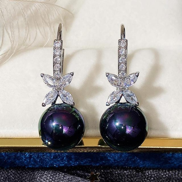 Elegante Damen-Ohrhänger mit schillerndem Zirkonia, luxuriöses, anmutiges Damen-Accessoire für Partys, exquisiter Design-Schmuck von Joom DACH