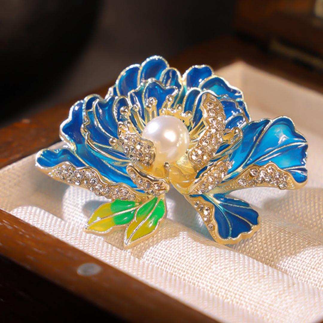 Elegante Pfingstrose Blume Perle Broschen Pins Für Frauen Mädchen Exquisite Hemd Kleid Rucksack Anzüge Hut Pins Corsage Geschenke blau von Joom DACH