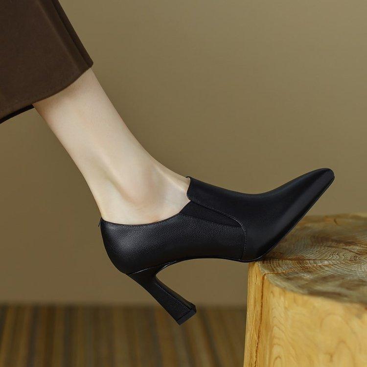 Elegante Wildleder Damen Pumps Schuhe Mode Klobige Hohe Absätze Slipper Klassische Spitzzehe Slip-on Schwarze Absätze für Damen Kleiderschuhe 38 von Joom DACH