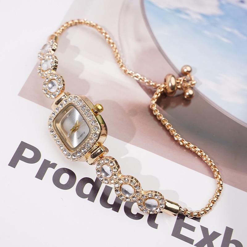 Elegante kleine Zifferblatt quadratische Uhr Strass-Design Damen Armbanduhren Luxus Kordelzug Armband Damenuhr Reloj Mujer von Joom DACH