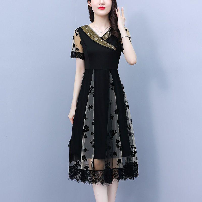 Elegantes V-Ausschnitt-Spleißen-Spitzensaum-Netzkleid Sommermode Damen Temperamentdruck Hohe Taille Mittellange A-Linien-Kleider XL schwarz Elegantes V-Ausschnitt-Spleißen-Spitzensaum-Netzkleid Sommermode Damen Temperamentdruck Hohe Taille Mittellange A-Linien-Kleider XL schwarz von Joom DACH