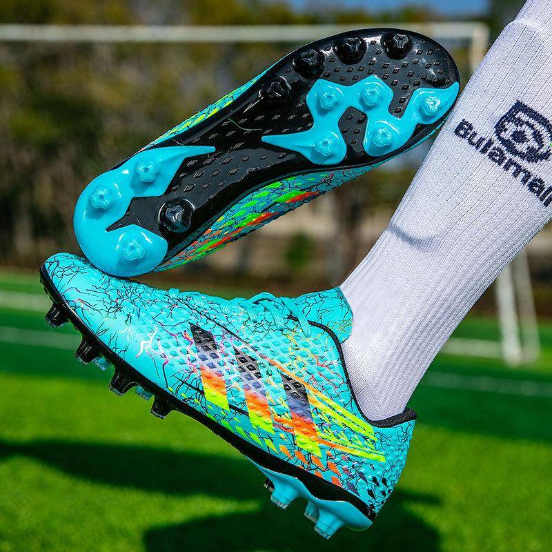 Erwachsene Ärmel High Top Atmungsaktiv Leicht Rutschfest Fußballschuhe Herren und Damen Sporttraining Kunstrasen Spielschuhe 36 von Joom DACH