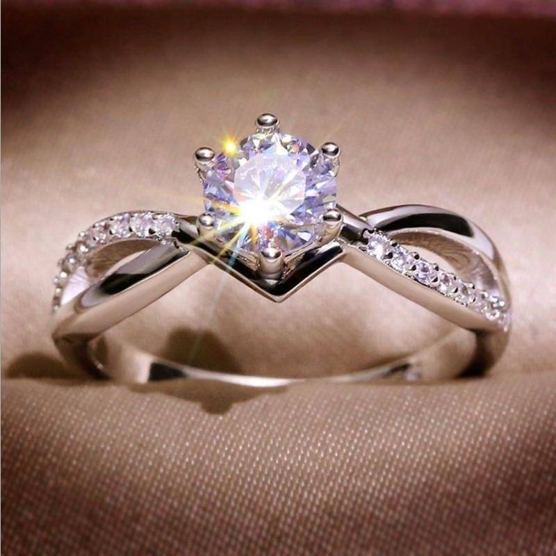 Exquisite Mode Silber Farbe Verlobungsring Frauen Glänzende Intarsien Zirkon Steine ​​Ring Braut Jahrestag Hochzeit Schmuck Geschenk 10 weiß von Joom DACH