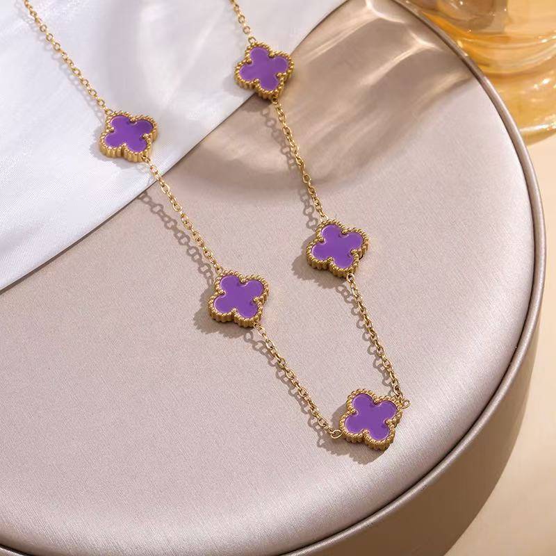 Feiner 18k Titanstahl Verliert Keine Farbe Vierblättriges Kleeblatt Doppelseitiges Perlmutt Fünf Blumen Halskette Damen Schlüsselbeinkette 18K dunkelviolette von Joom DACH