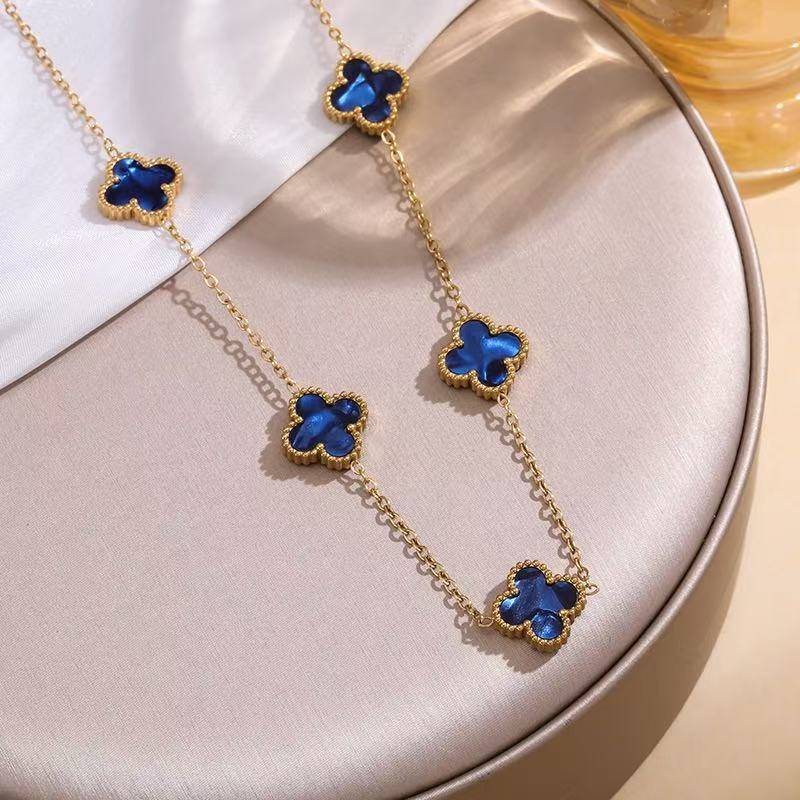 Feiner 18k Titanstahl Verliert Keine Farbe Vierblättriges Kleeblatt Doppelseitiges Perlmutt Fünf Blumen Halskette Damen Schlüsselbeinkette 18K von Joom DACH