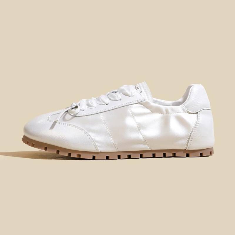 Flache Satin Silber Ballett Trainingsschuhe für Damen Frühling Neu Retro Sportlich Lässig Atmungsaktiv Cortez Damen 40 weiß von Joom DACH