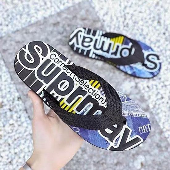 Flip-Flops Herren Koreanische Version Trend Vielseitig Draußen Tragen Rutschfeste Strandpantoffeln Persönlichkeit Fußklemme Outdoor Coole Hausschuhe 42 schwarz von Joom DACH