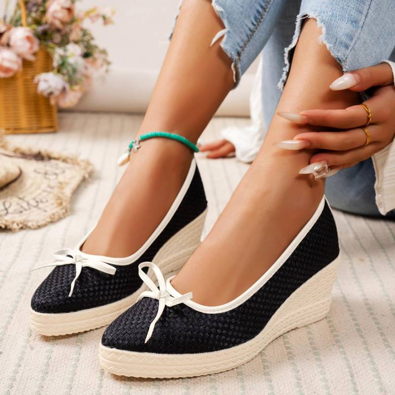 Französischer Xiaoxiangfeng High Heels Damen Keilabsatz Temperament Schleife Spitz Einzelschuhe 42 schwarz von Joom DACH