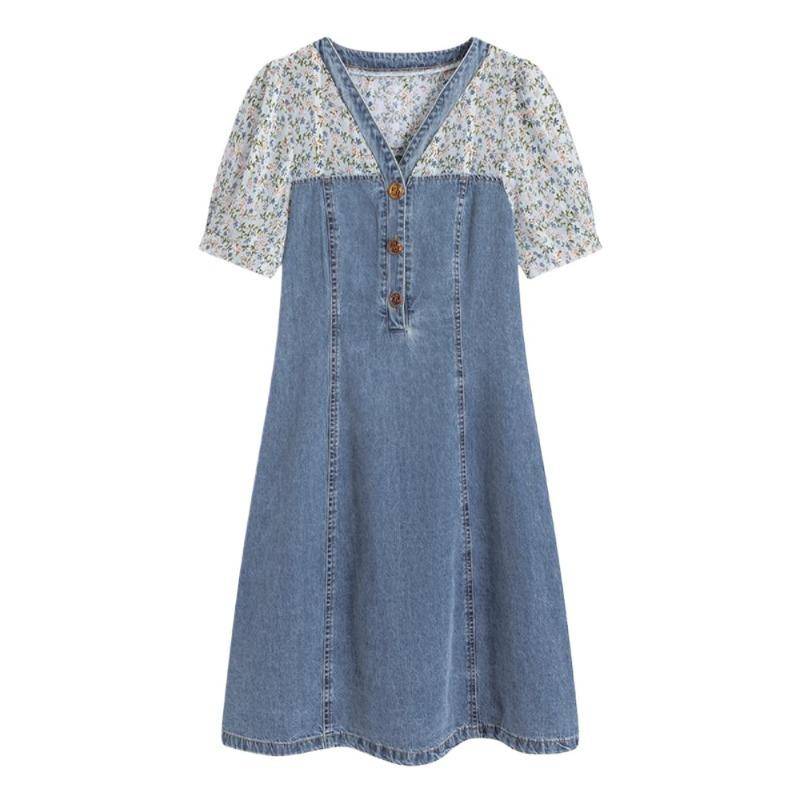 Französisches gefälschtes zweiteiliges Jeanskleid für Frauen im Sommer, neues Design, Nischen-Kurzarmrock mit Blumenmuster L von Joom DACH