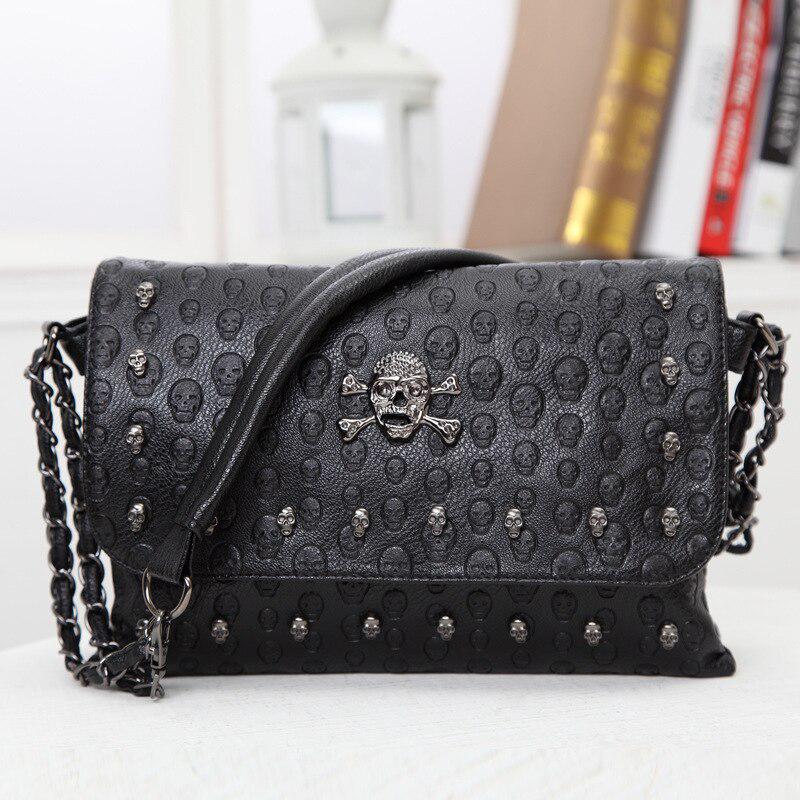 Frauen Handtasche Niet Gothic Schädel Taschen Kette Messenger Umhängetasche Umhängetasche Weibliche Schwarz Leder schwarz von Joom DACH