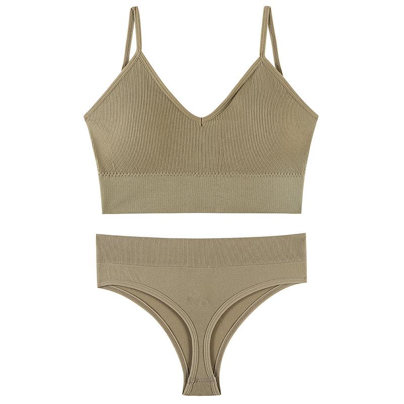 Frauen Nahtlose Tanks Tops Höschen Set Weibliche Baumwolle G-String Unterwäsche Wireless Bh Weiche Crop Top Low-rise Unterhose 2 stück Outfits Sets L khaki von Joom DACH