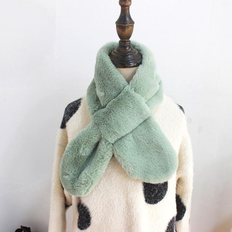 Frauen Outdoor Einfarbig Plüsch Schal Warm Halten Halstuch Faux Kaninchen Fell Kreuz Kragen Weiche Baby 9 von Joom DACH