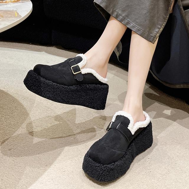 Frauen Plattform Wildleder Baumwolle Hausschuhe Winter Wohnungen Kurze Plüsch Pantoletten Schuhe Casual Slingback Walking Mode Flip-Flops 38 schwarz von Joom DACH