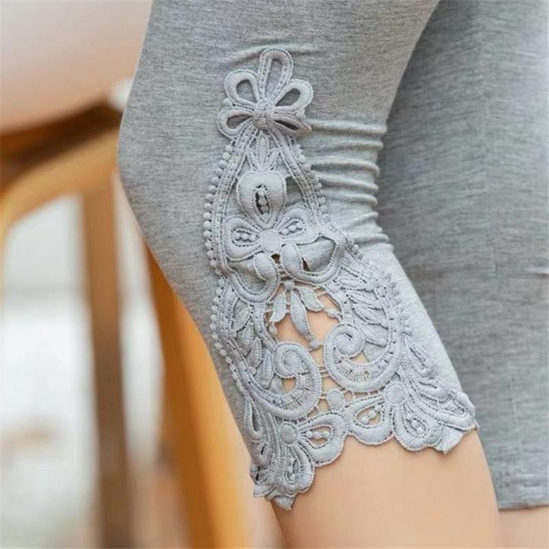 Frauen Sommer Hohle Spitze Stretch Leggings Sport Fitness Dünne Hosen Crop 3/4 Länge Leggings Capri Gestellte Modale Hose XXXXL grau von Joom DACH
