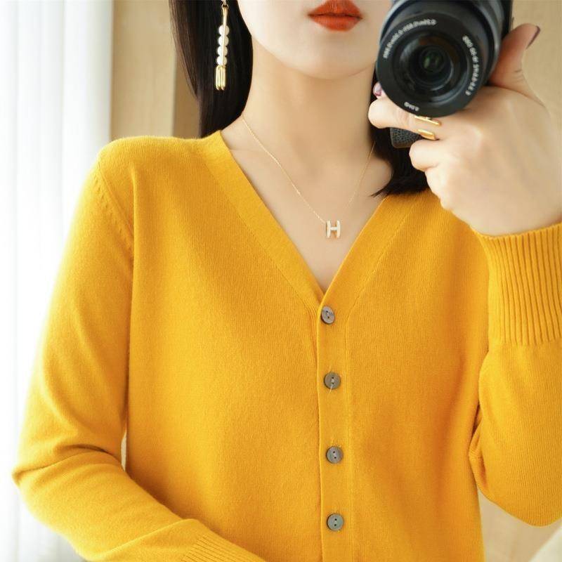 Frauen Strickjacken Herbst Winter Einreiher Strickwaren Langarm V-ausschnitt Strickjacke Koreanische Mode Frühjahr Casual Pullover XXL gelb von Joom DACH