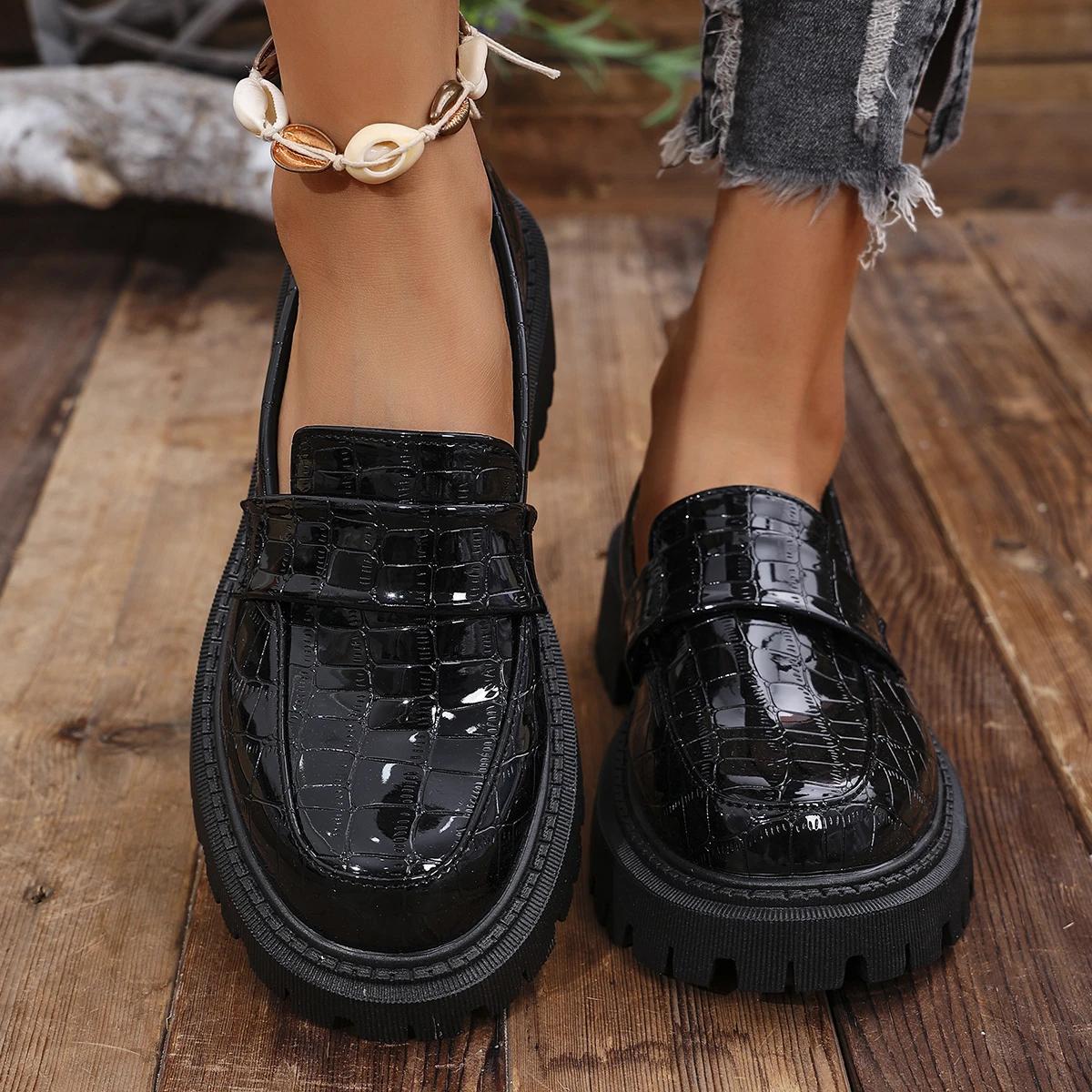 Frühling Damen Chunky Plateau Loafers Dicke Sohle Slip On Freizeitschuhe Damenmode Schwarze Lackleder Jk Uniform Schuhe 37 von Joom DACH