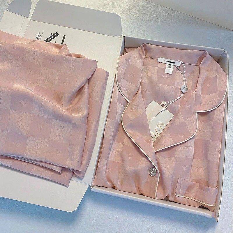 Frühling Herbst Neue Nachtwäsche Damen Revers Diamantverschluss Strickjacke Damen Zweiteiliges Set Eleganz Lila Damenpyjama M von Joom DACH
