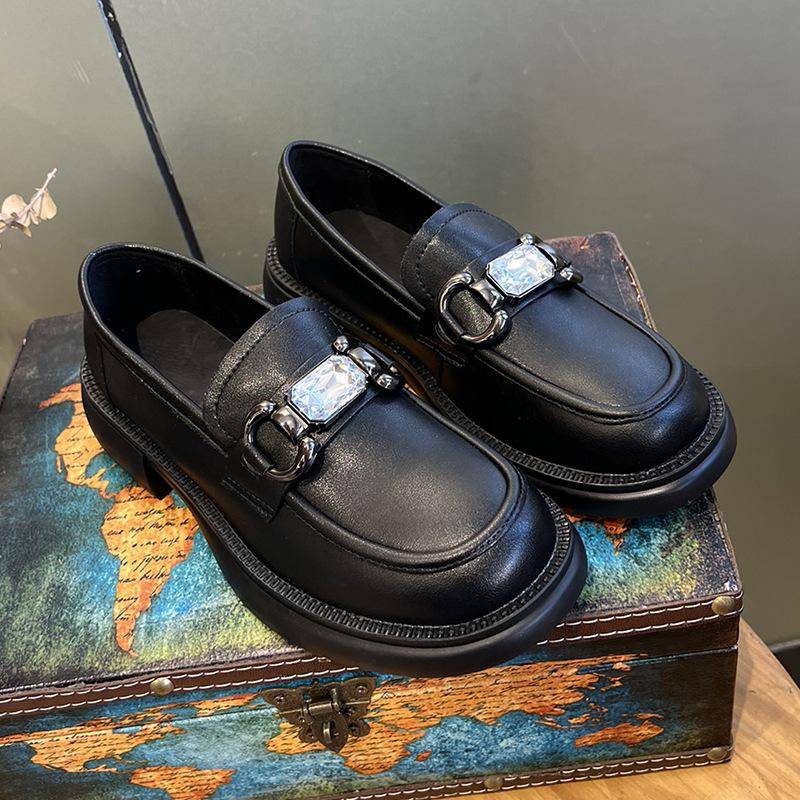 Frühling Neue Leder Britischen Stil Kleine Leder Schuhe frauen Schuhe Alle-spiel Loafers Schwarz Flache Schuhe 40 von Joom DACH
